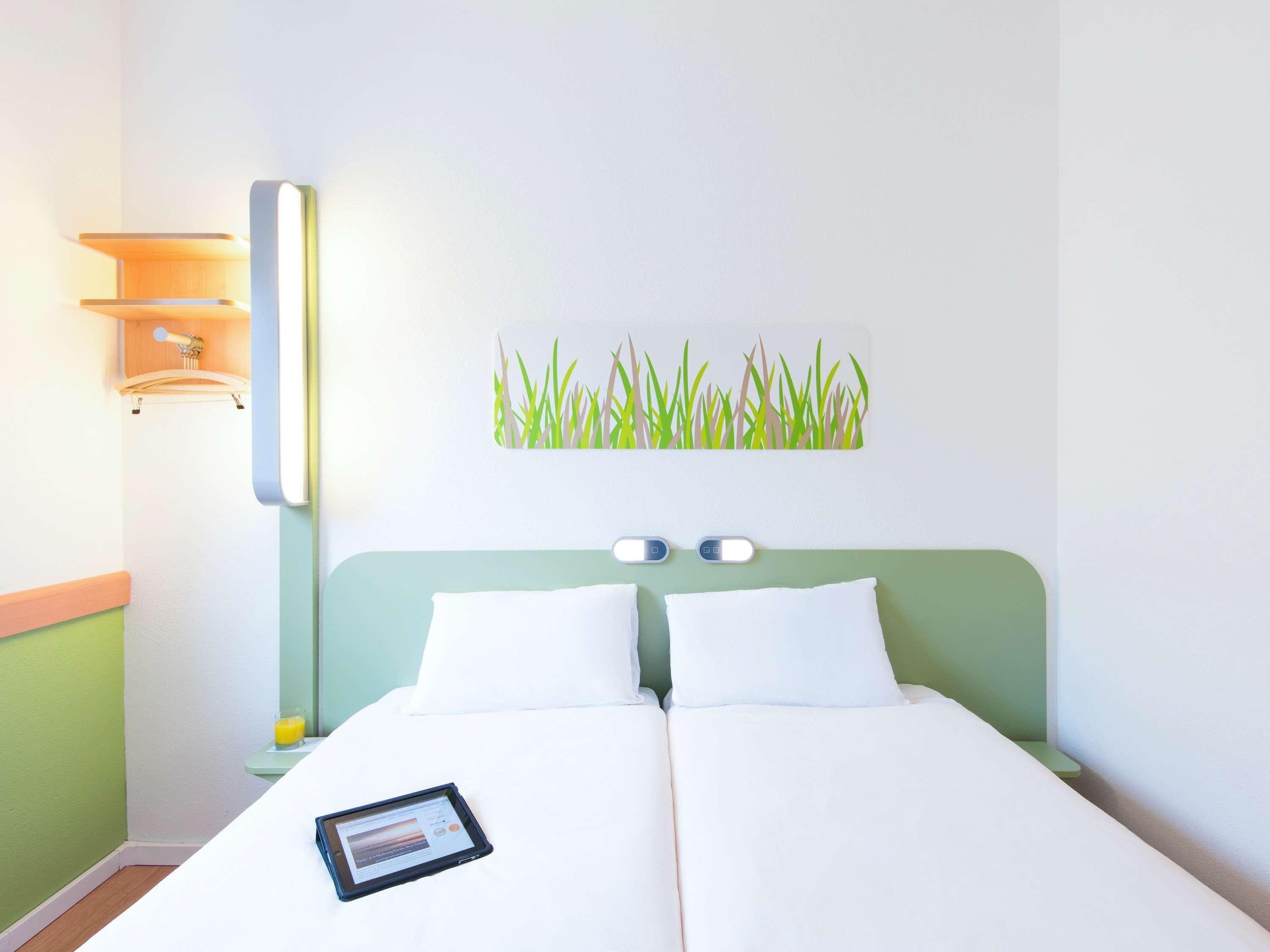 Ibis Budget Bilbao Barakaldo Buitenkant foto