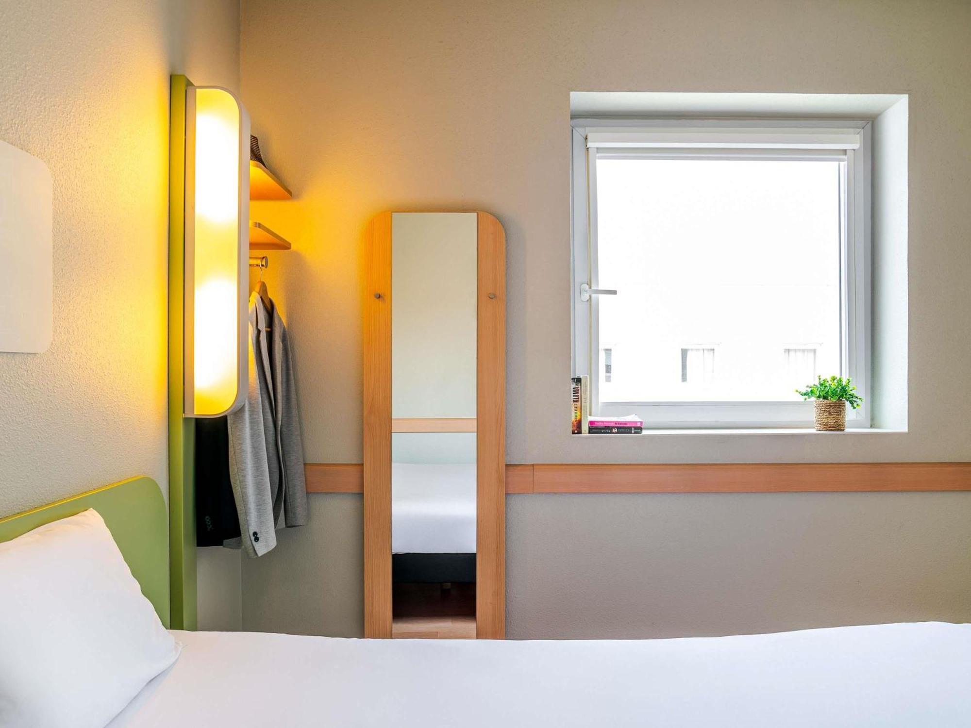 Ibis Budget Bilbao Barakaldo Buitenkant foto