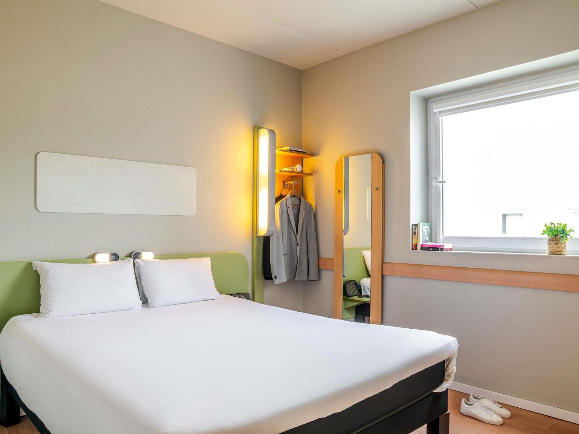 Ibis Budget Bilbao Barakaldo Buitenkant foto