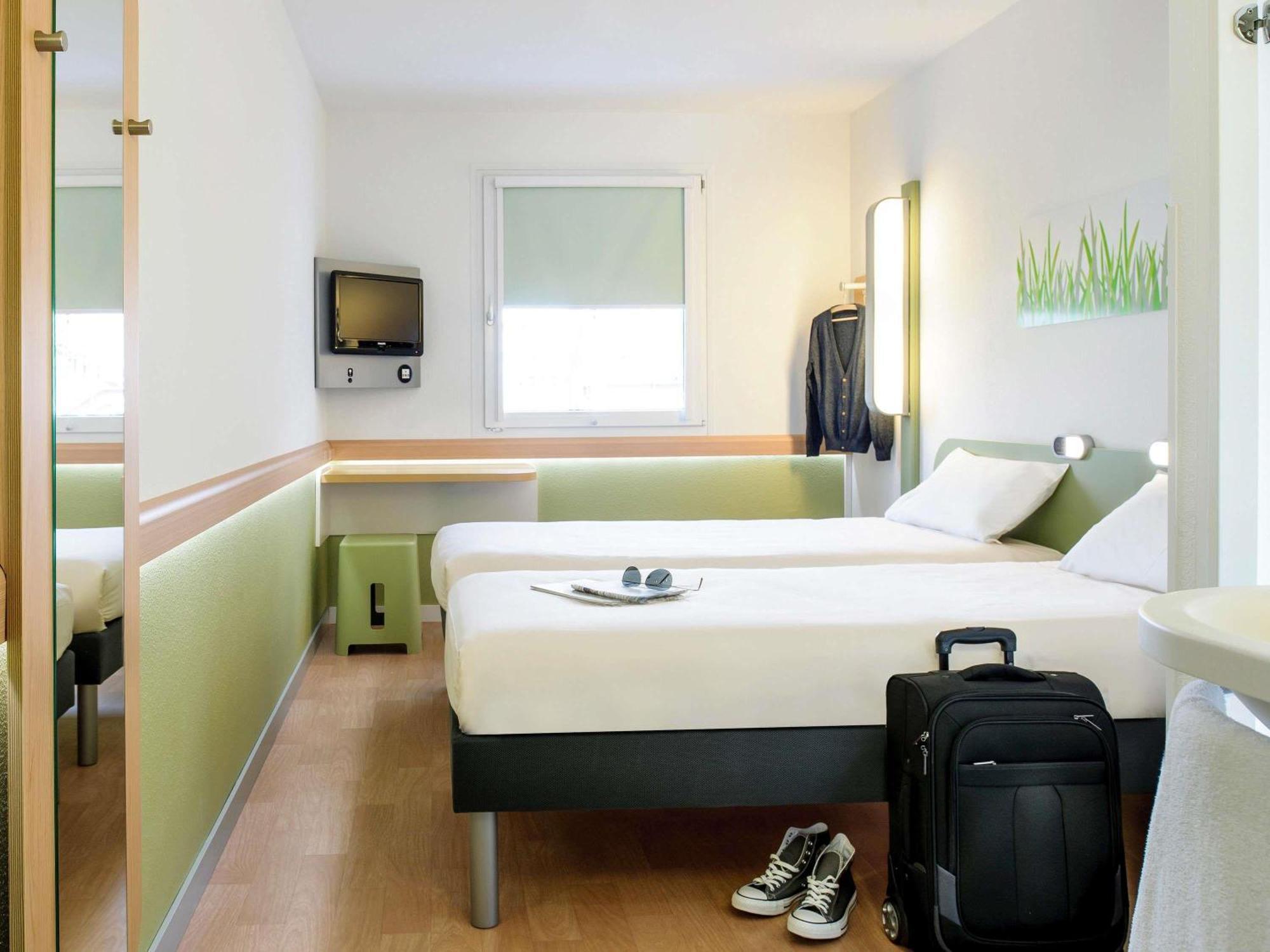 Ibis Budget Bilbao Barakaldo Buitenkant foto