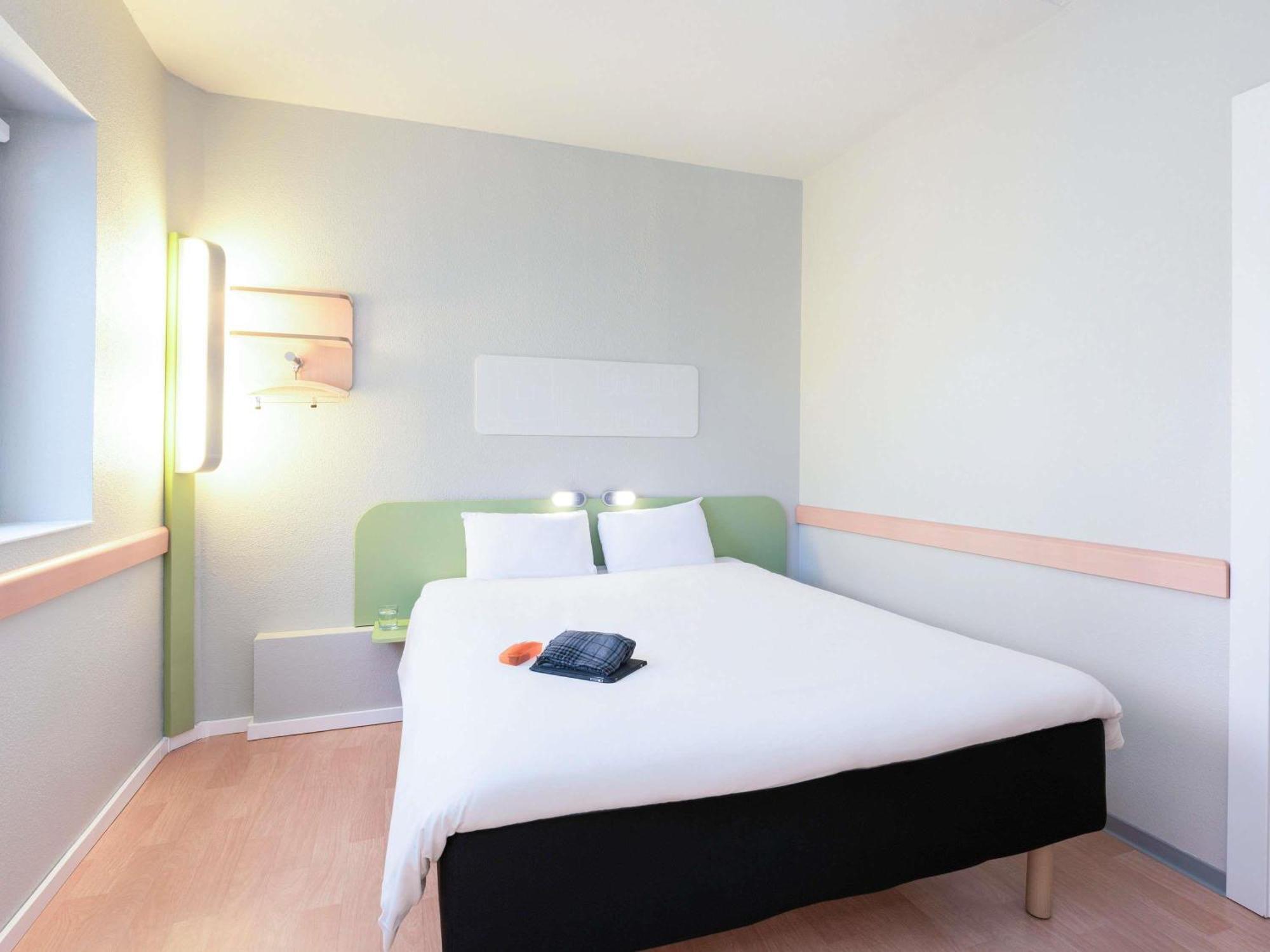 Ibis Budget Bilbao Barakaldo Buitenkant foto
